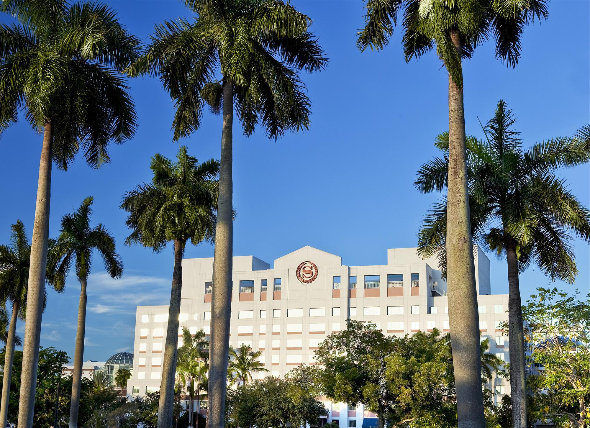 Sheraton Suites Fort Lauderdale West Plantation Exterior photo